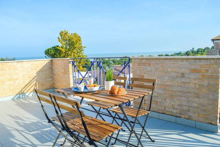 Gîte pour 4 personnes, avec Balcon/Terrasse et Piscine dans Abruzzes - 2