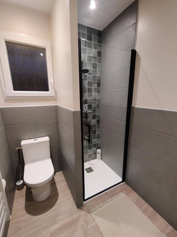 Location de vacances pour 2 personnes, avec jardin ainsi que terrasse et vue à Blanquefort - 2