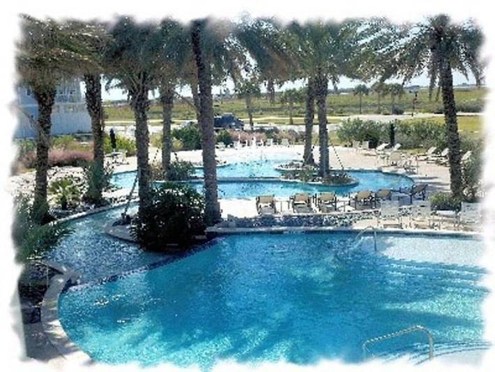 Vacation house for 8 people, with pool and hot tub as well as balcony, with pets in Galveston