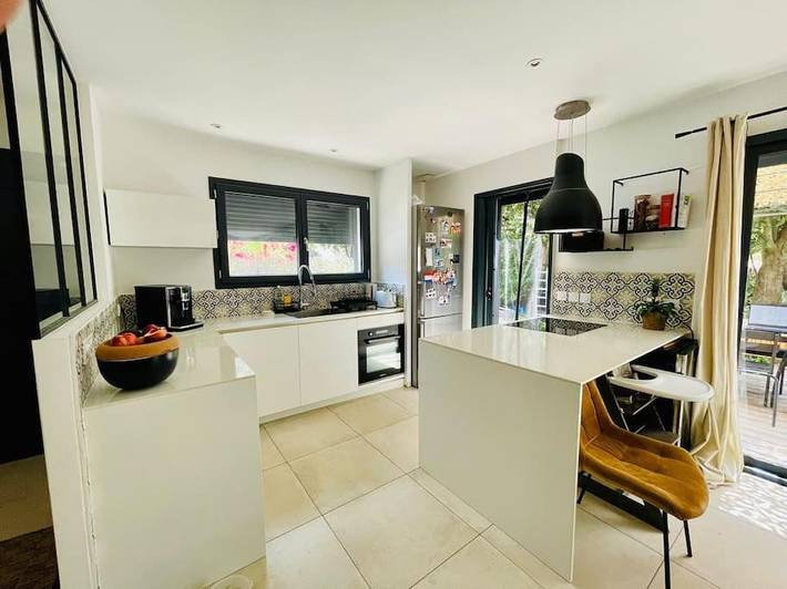 Villa pour 6 personnes, avec jardin et piscine, animaux acceptés à Venelles - 3