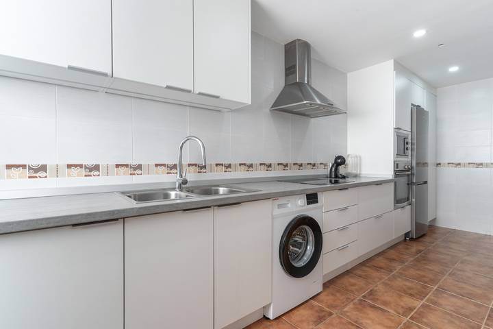 Hel lejlighed, Apartment 'Sol y Playa' with Wi-Fi in La Herradura, Almuñecar