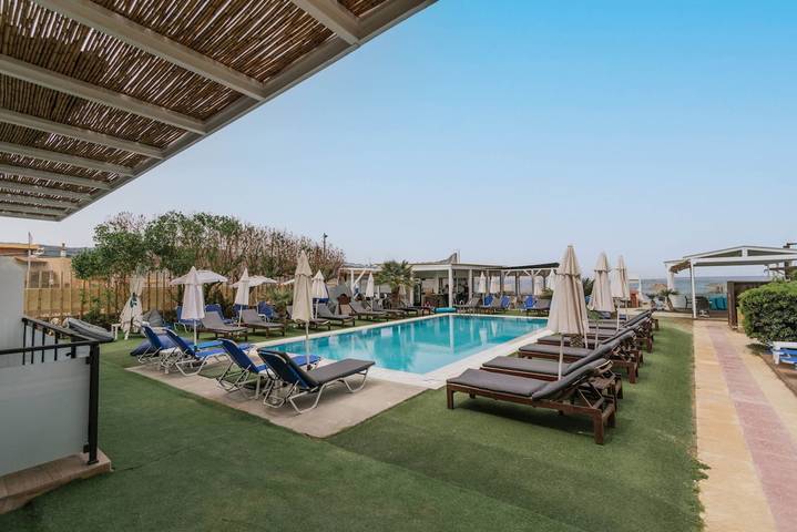 Appartement de vacances pour 3 personnes, avec Terrasse ainsi que Jardin et Piscine