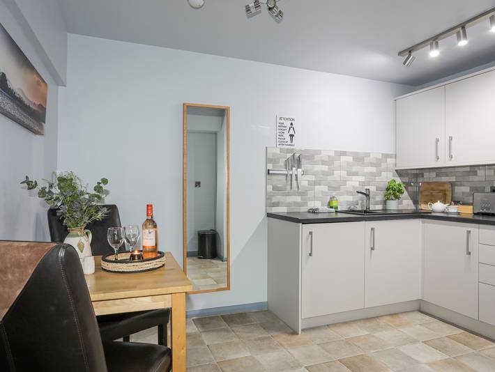 Ganze Wohnung, Ferienwohnung für 2 Personen mit Balkon in Llyn Tegid, Snowdonia