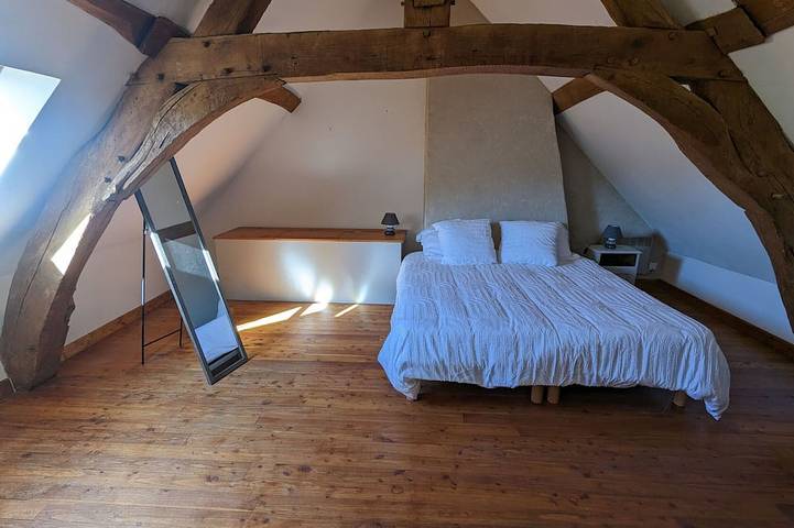 Gîte pour 4 personnes, avec terrasse dans Tigy - 3