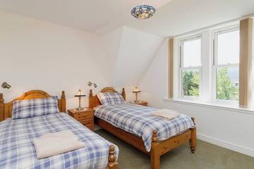 Holiday Home for 8 People in Caol, Loch Eil, Photo 4