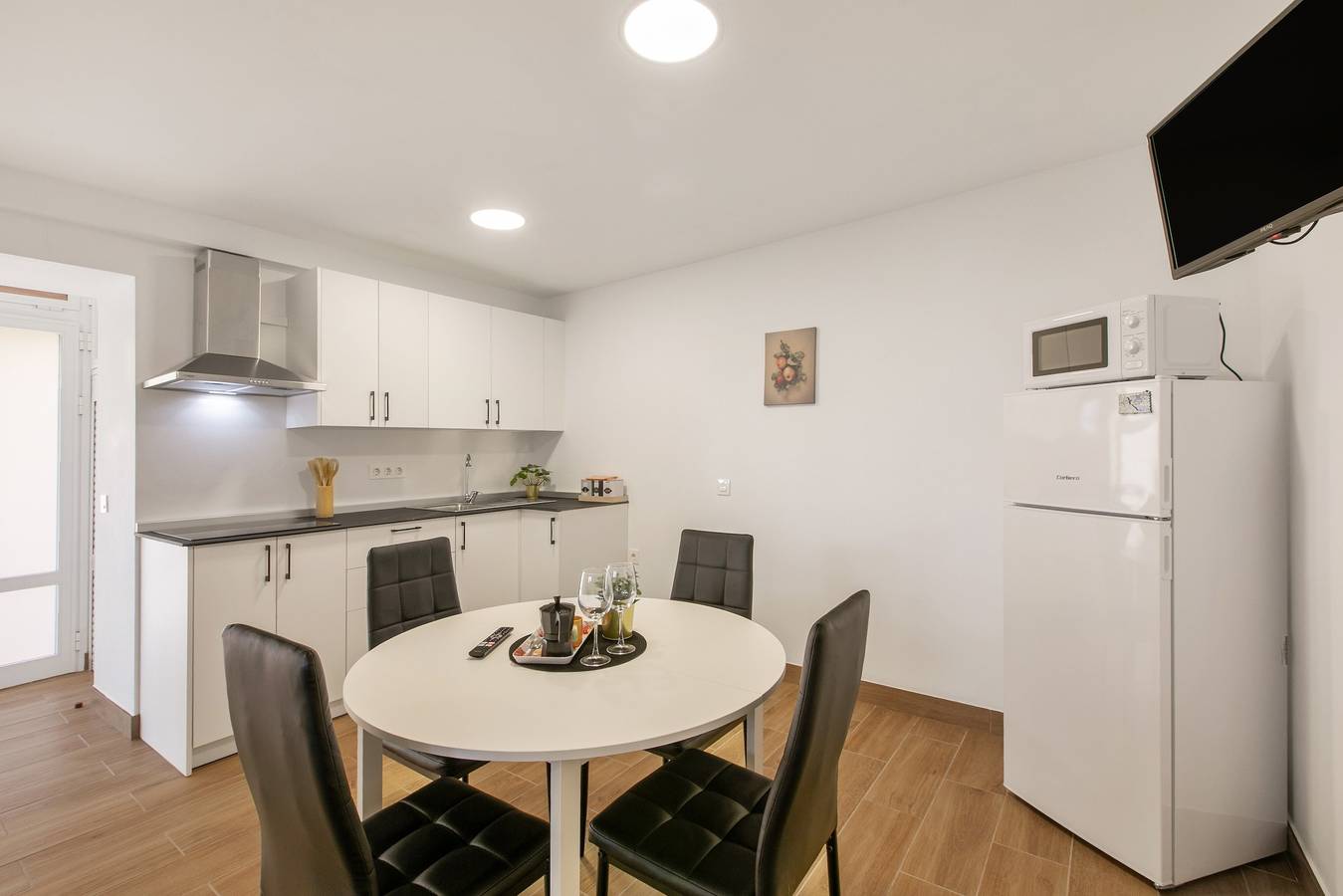Ganze Wohnung, Ferienwohnung 'El Hierro' mit Meerblick und Wlan in Barrio de San Juan, La Victoria de Acentejo