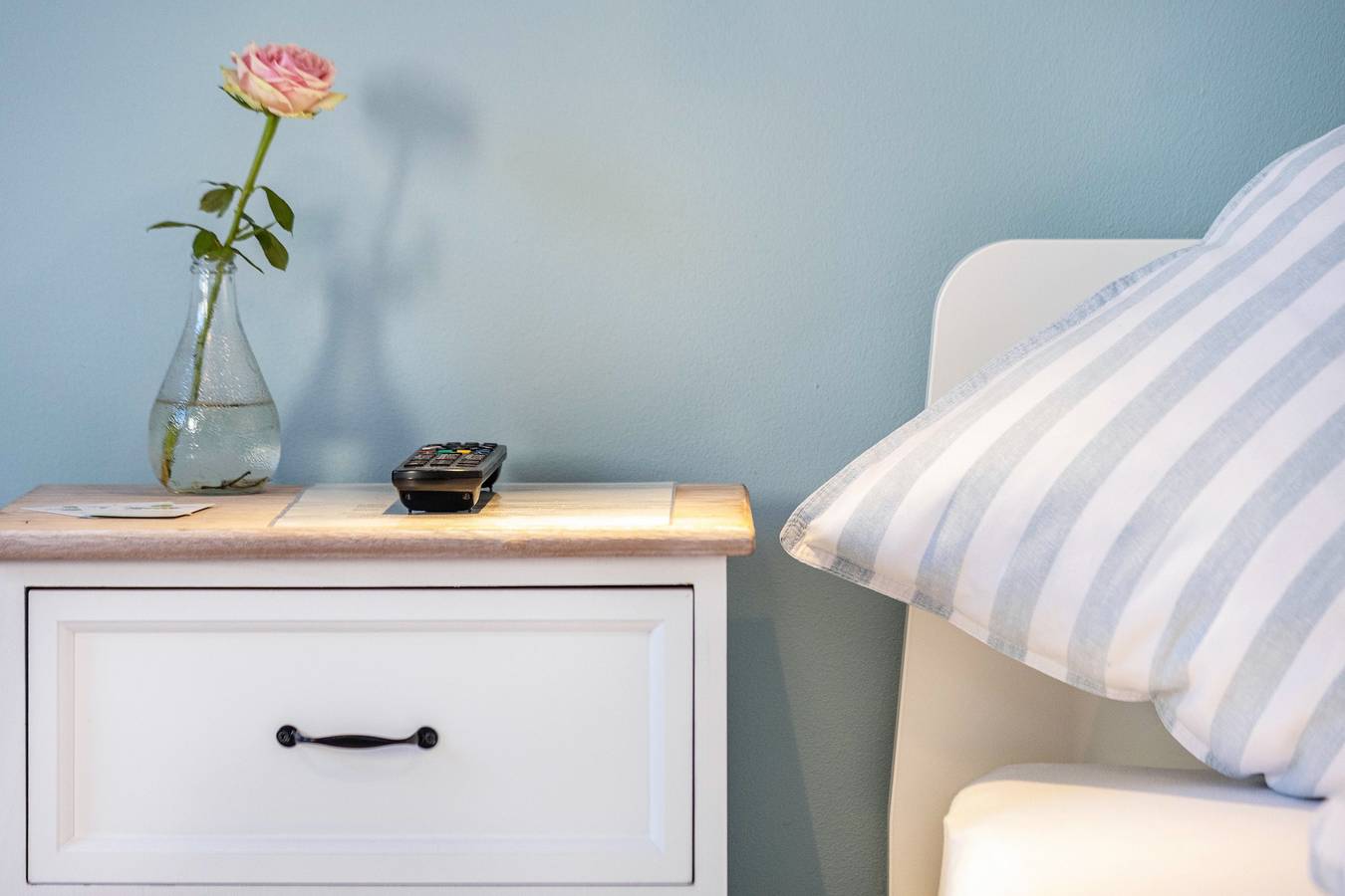 Ganzes Studio, Einzimmerapartment "Friesenstube" mit Privatterrasse, Gemeinschaftsgarten und Wlan in Kerken, Niederrhein