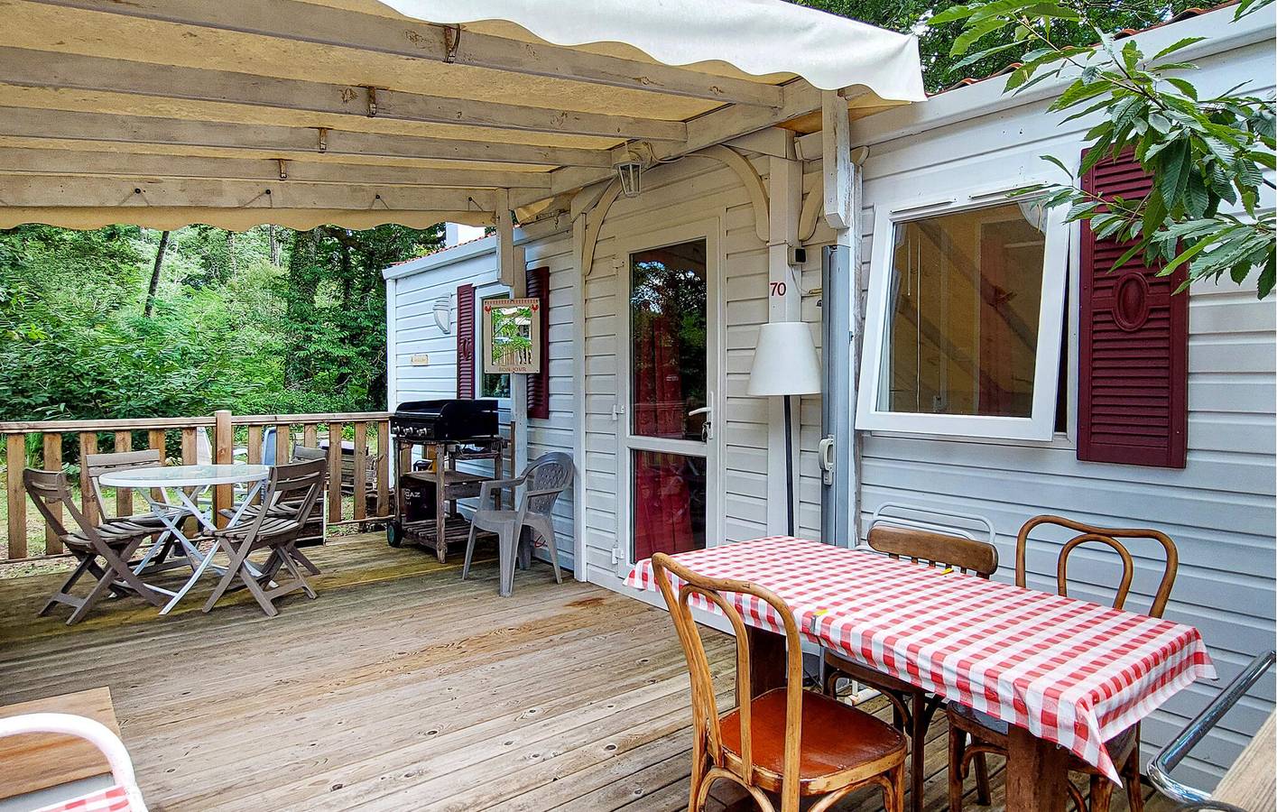 Gemütliches Mobilheim mit Pool & WiFi in der Nähe von Restaurants und Fluss in Saint-Paul-lès-Dax, Dax und Umgebung
