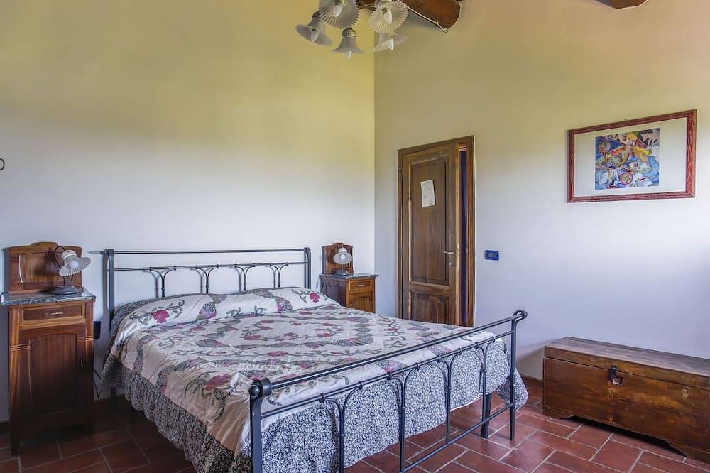 Le Poggiole by Interhome in Montevarchi, Chianti