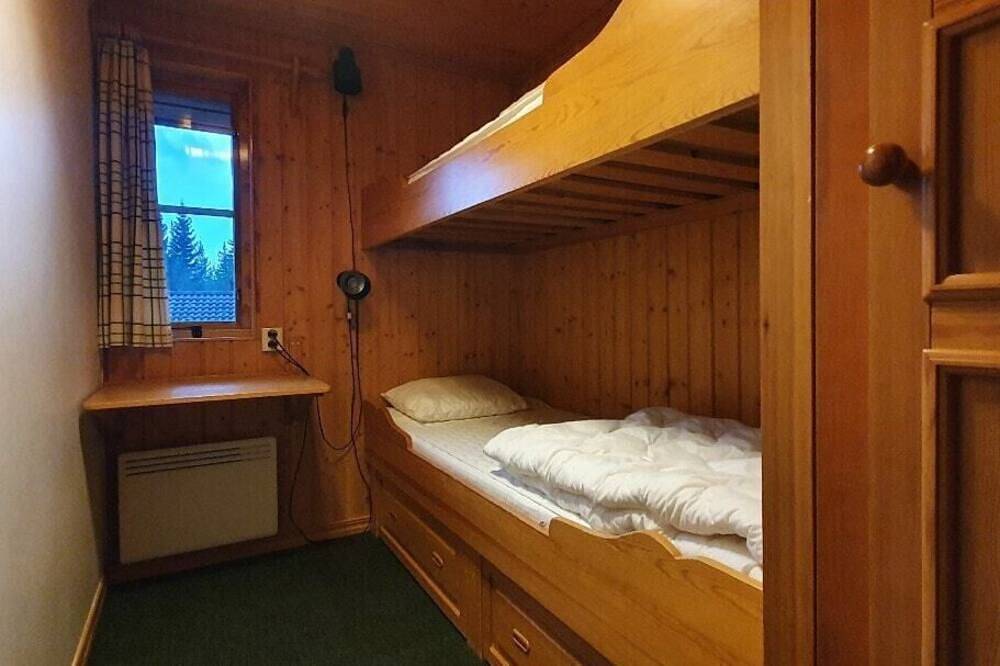 Sauna | Wi-Fi | Terrace | Wood stove | Cable Tv in Lofsdalen, Härjedalen
