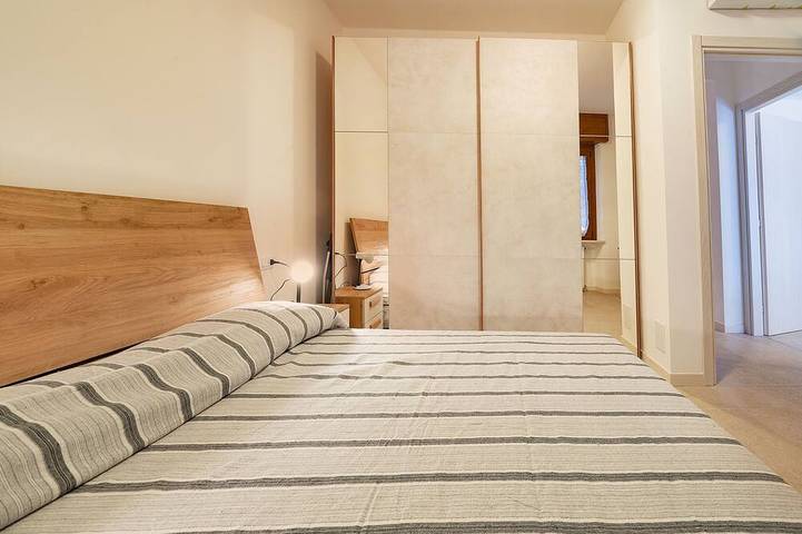 Ganze Wohnung, Apartment located in the historic center of Garda in Garda, Gardasee-Berge