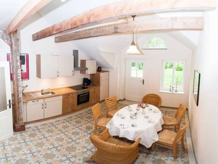 Ferienwohnung für 4 Personen, mit Garten und Terrasse, kinderfreundlich in Weener - 2