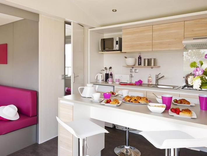 Camping Le Rey - Mobilheim 4 personen - zentrale Inselküche Nr. 44 in Louvie-Juzon, Béarn