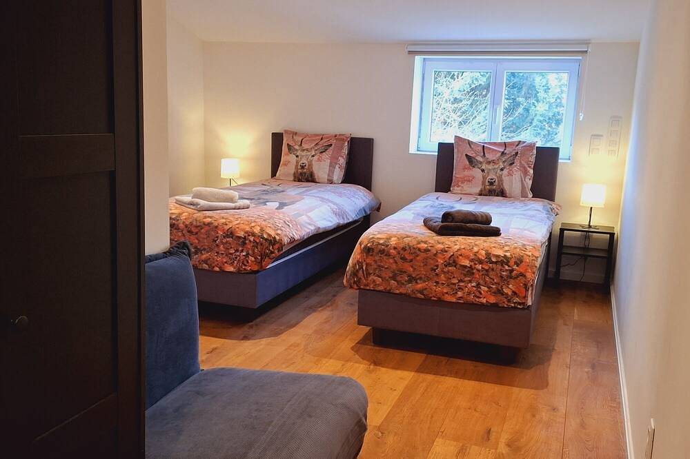 Ferienhaus-Übergroß-Eigenes Badezimmer-Blick auf die Landschaft-maison avec j... in Tavigny, Houffalize