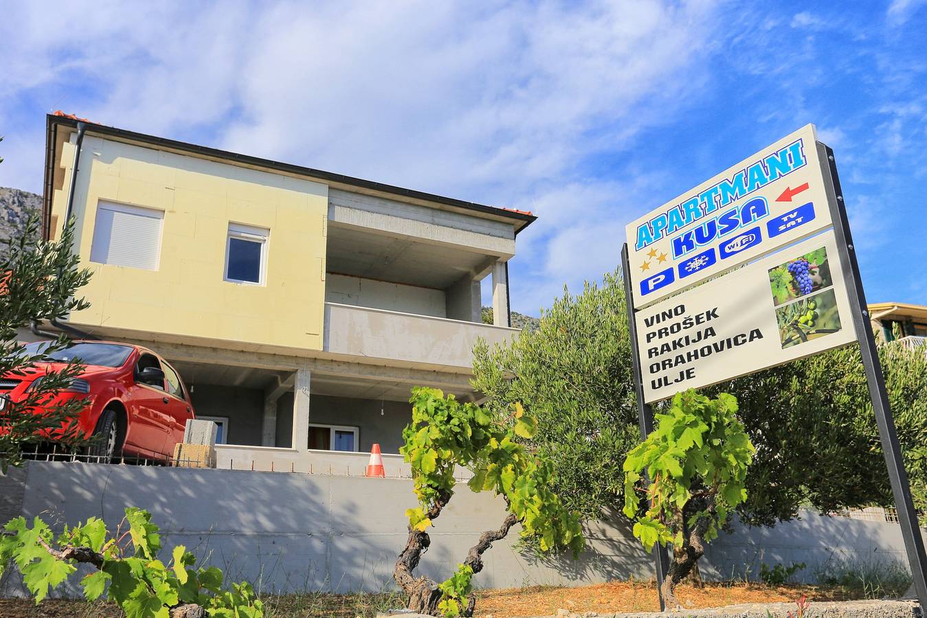 Ganze Wohnung, 1-Zimmer-Ferienwohnung mit Balkon und Meerblick Stanici, Omis A-1027-a in Stanici, Omis-Riviera