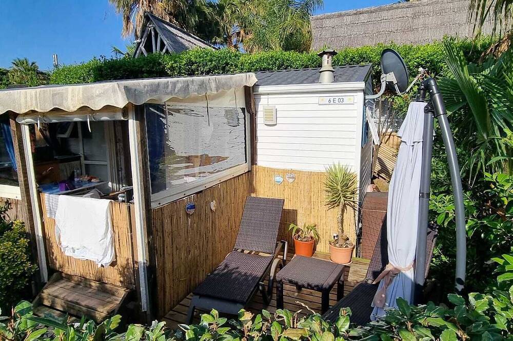 Mobilheimvermietung St. Tropez/ Plage de Pampelonne \ndirekter Zugang zum Strand. in Pampelonne, Ramatuelle