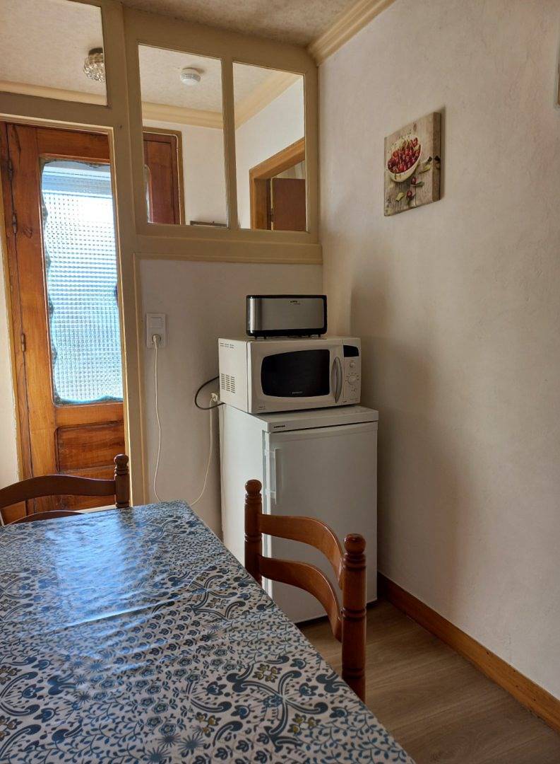 Au Bout de la Rue, la Plage in Treffiagat, Côte de Cornouaille