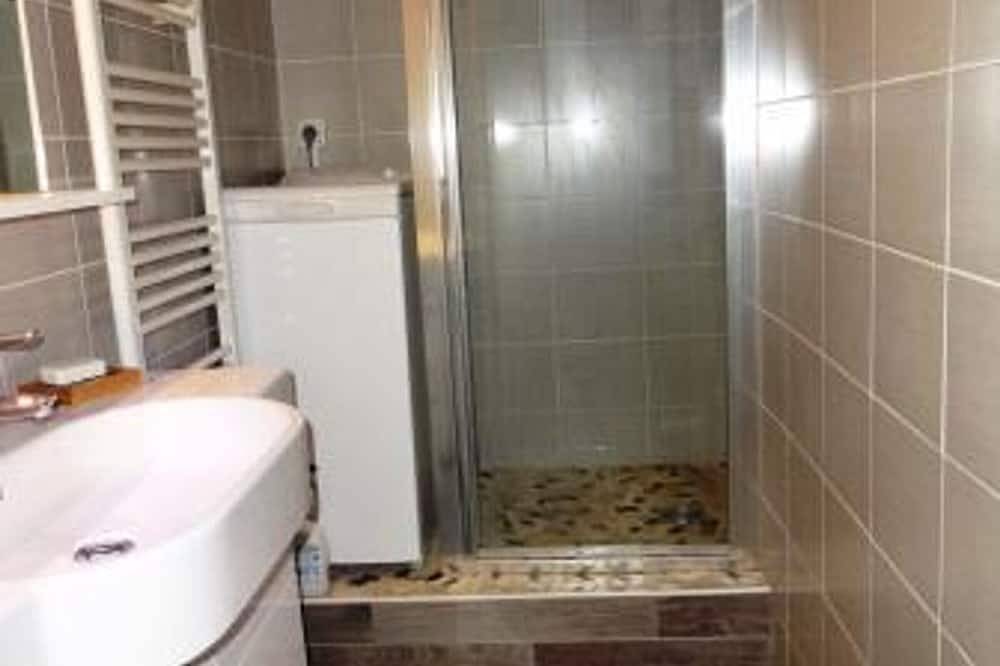 Apartamento entero, Dúplex en la montaña en Méaudre, 5 personas, estacionamiento in Autrans-Méaudre-en-Vercors, Parc naturel régional du Vercors