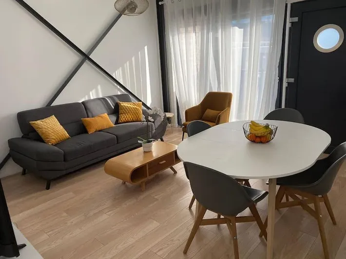 Apartamento de vacaciones para 4 personas, con terraza y vistas - 1