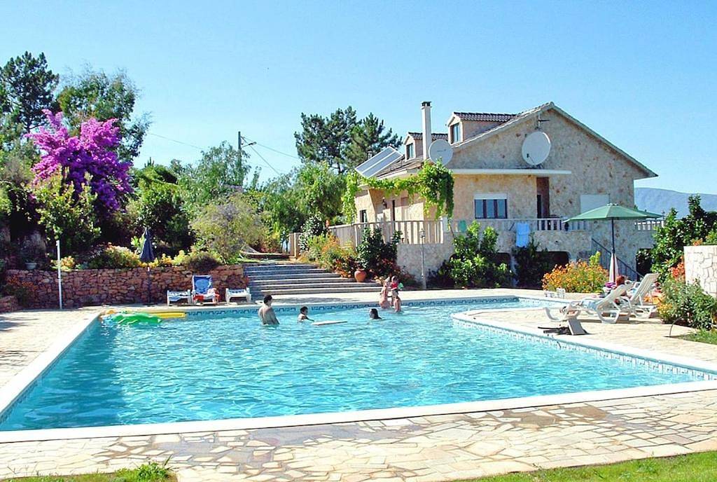 Three-Bedroom Villa in Fundão, Aldeias do Xisto