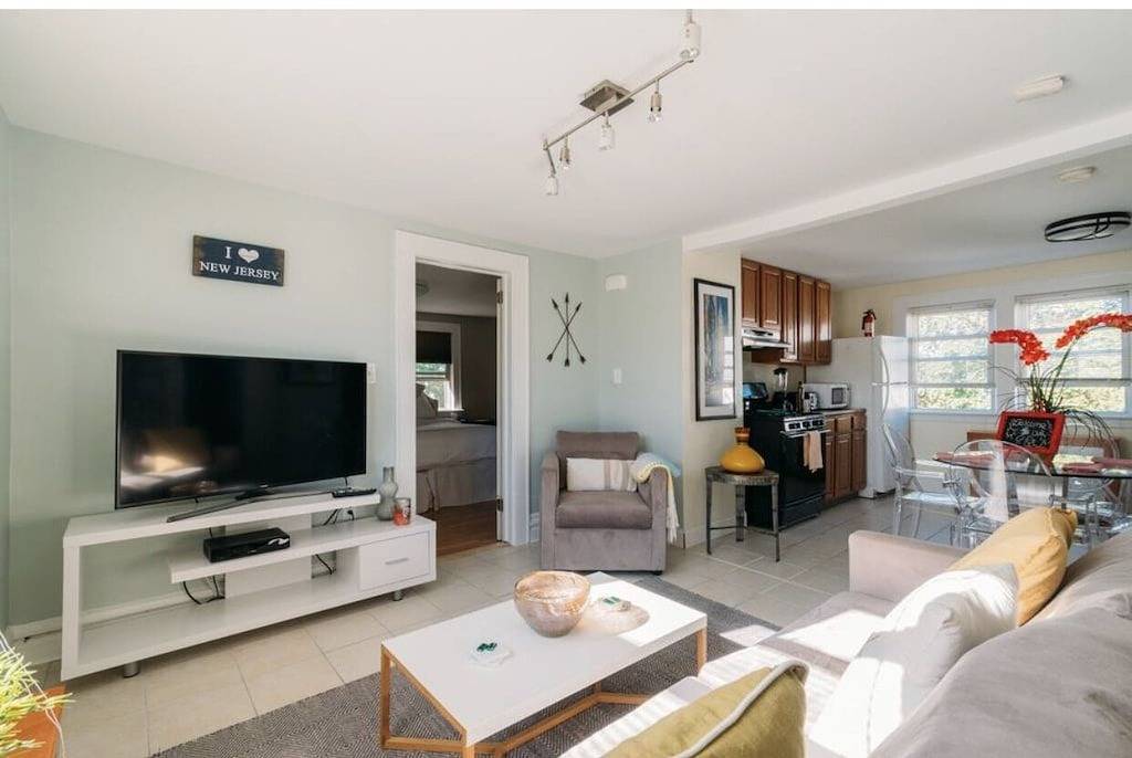 Ganze Wohnung, Schöne Apt In Der Nähe Von Nyc, Grossen Stadien, Malls Und Mehr! in Bloomfield, Essex County (NJ)