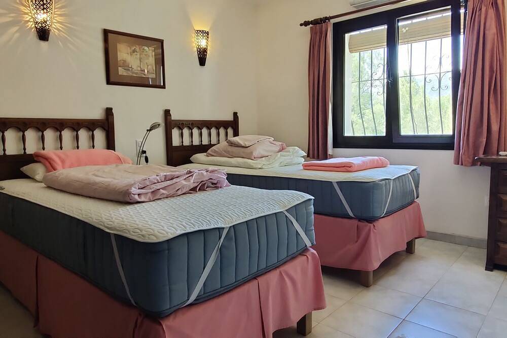 Villa Arbolada - beach, bike, hike. Aktivurlaub im grünen Spanien. in Alcalalí, Costa Blanca