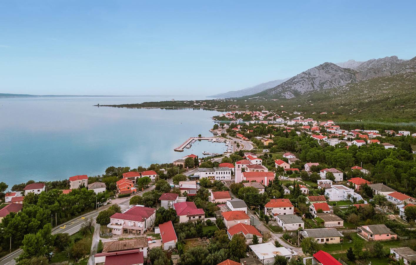 Ferienhaus für 8 Personen mit Terrasse in Starigrad, Zadar
