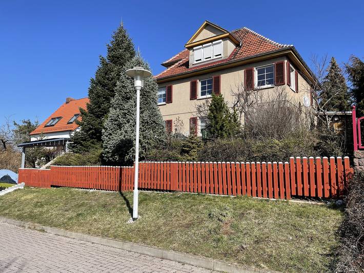 Ganze Ferienwohnung, Ferienwohnung zum Riesenlöffel - Fw mit 2 Schlafz.,Wohnz.,Küche,Bad mit Dusche+Wc,1.Etage,66m² in Arnstadt, Thüringer Kernland