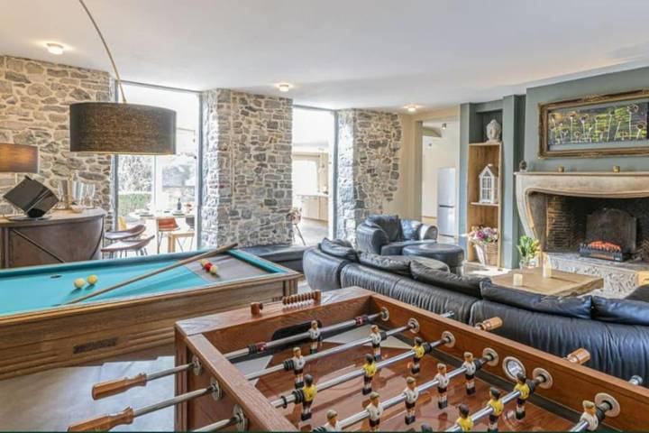 Location de vacances pour 12 personnes, avec sauna et jardin à Clavier - 3