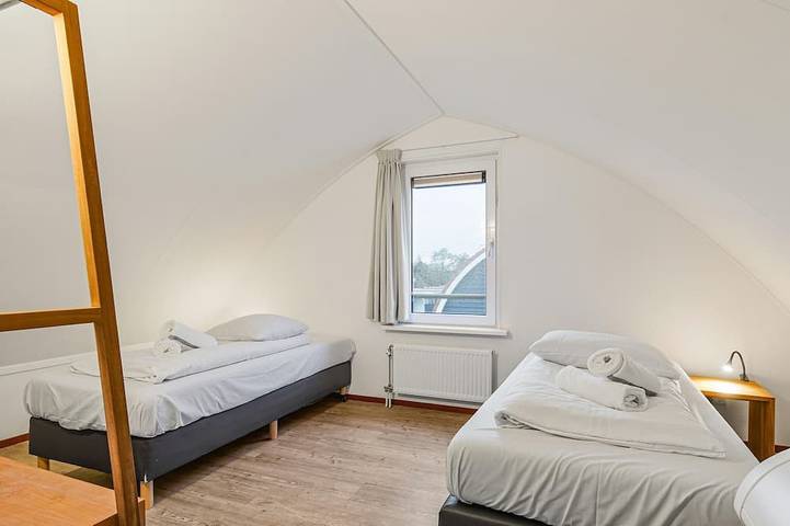 Villa am Zuidlaardermeer für 10 Von Belvilla in Drenthe