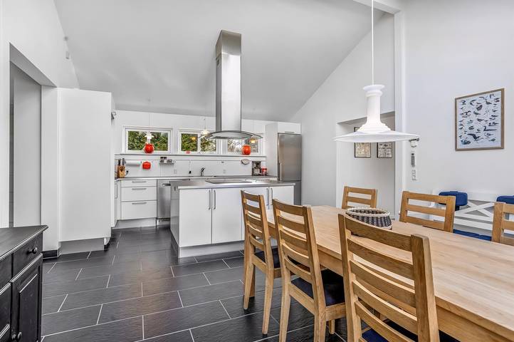Ferienhaus für 6 Personen, mit Terrasse und Garten in Råbylille Strand - 4