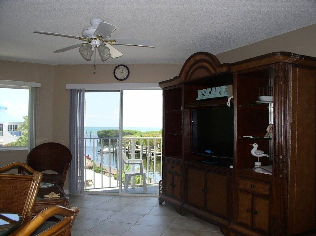 Ganze Wohnung, Resort direkt am Meer, seit Hurricane komplett erneuert. Ocean & Marina in Tavernier, Monroe County