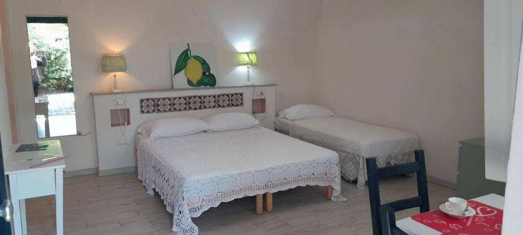 Chambre d’hôte pour 3 personnes, avec piscine et jardin à Itri - 3