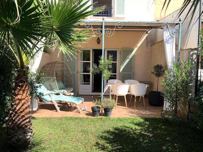 Villa für 4 Personen, mit Pool und Garten - 1