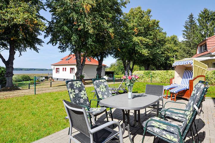 Ferienhaus für 6 Personen, mit Terrasse und Garten sowie Ausblick und Seeblick in Warin - 2