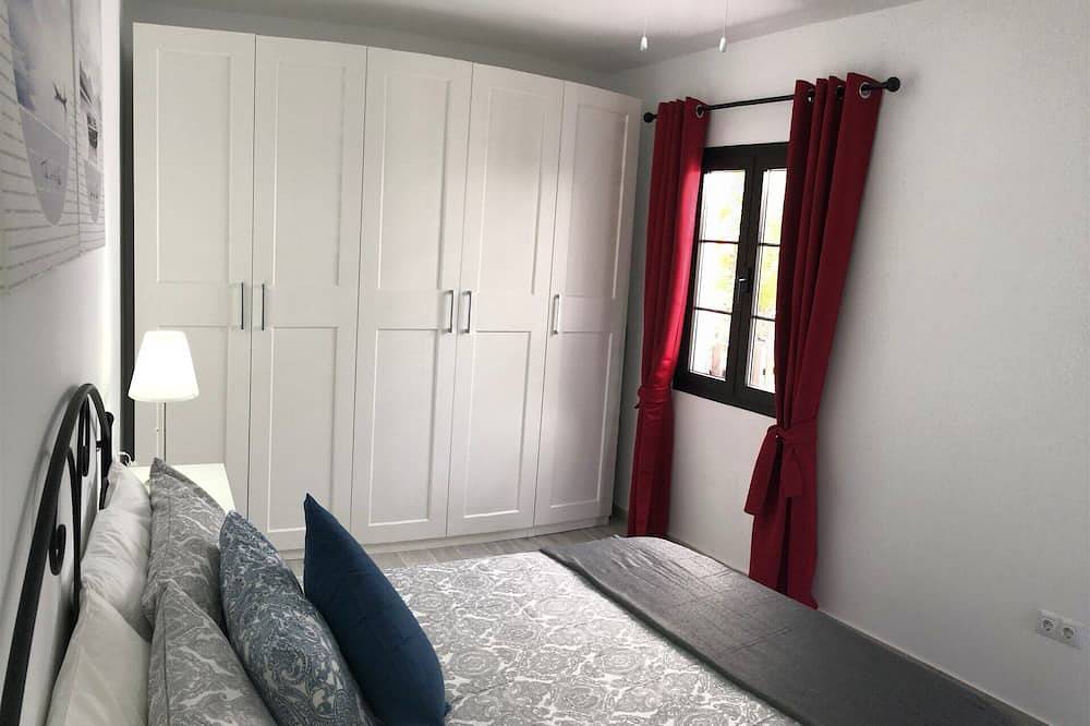 Superb South Facing Monte Castillo Bungalow. Recent refurb. in Caleta de Fuste, Antigua