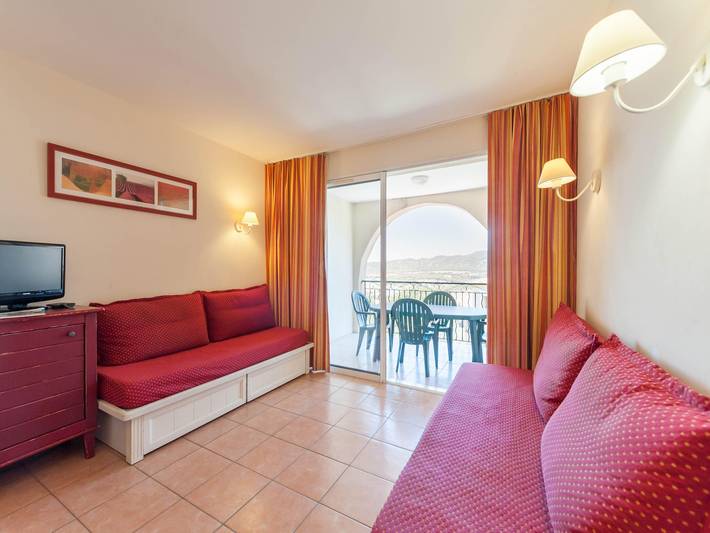 Ferienpark für 4 Personen, mit Terrasse und Pool in der Provence