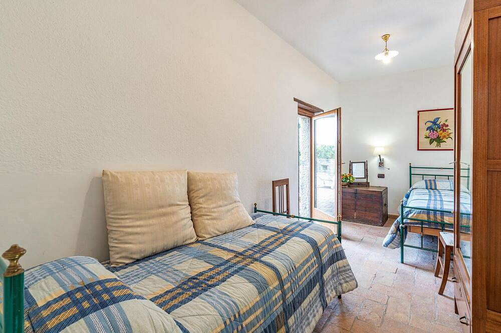 Awesome home in Seggiano Gr in Seggiano, Grosseto Provinsen