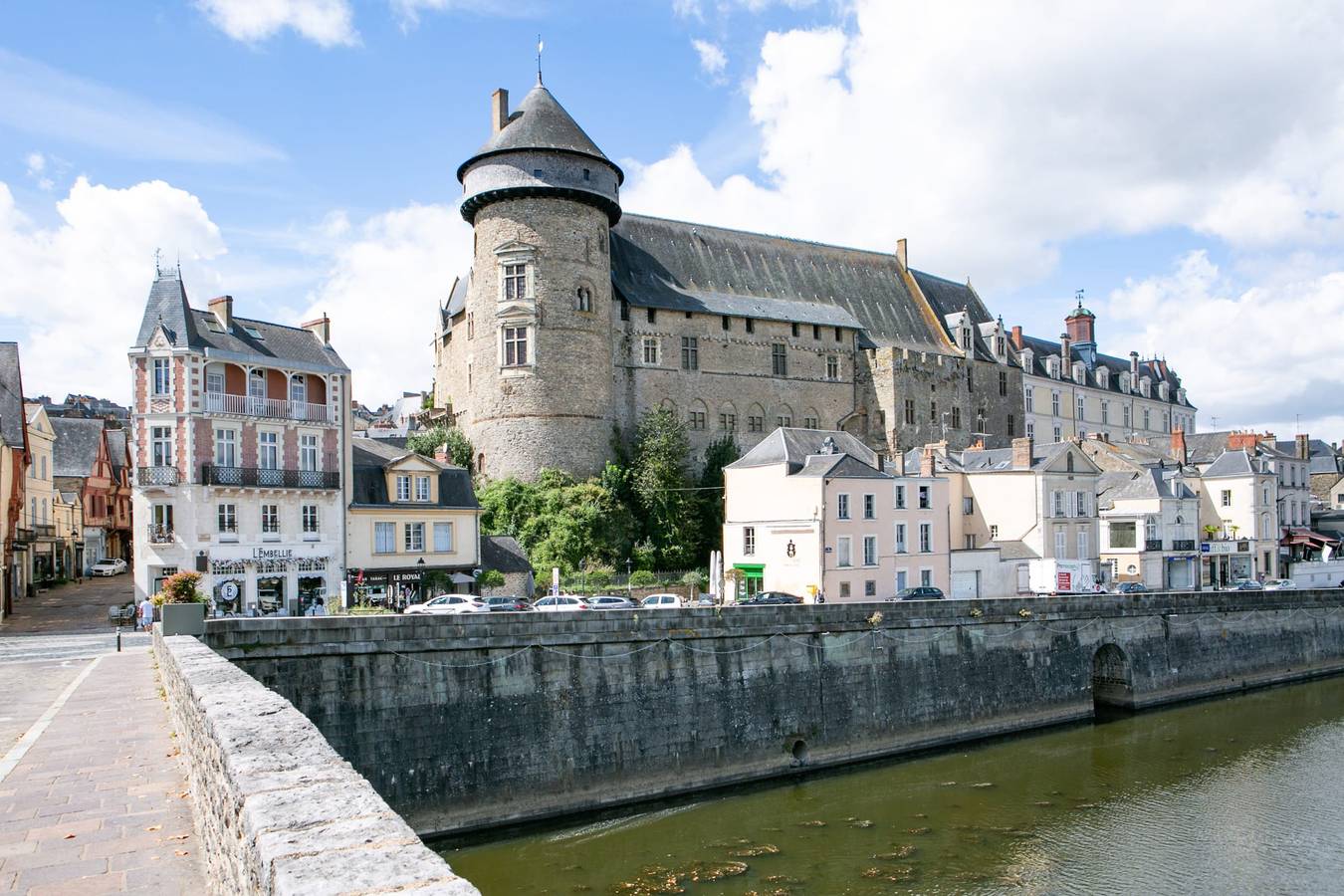 Studio entier, Le Pied-à-Terre - Wifi - Centre-ville in Laval, Mayenne