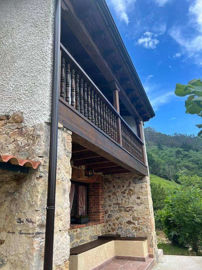 Casa rural para 4 personas, con terraza además de vistas y piscina, Se admiten mascotas en Asturias - 2