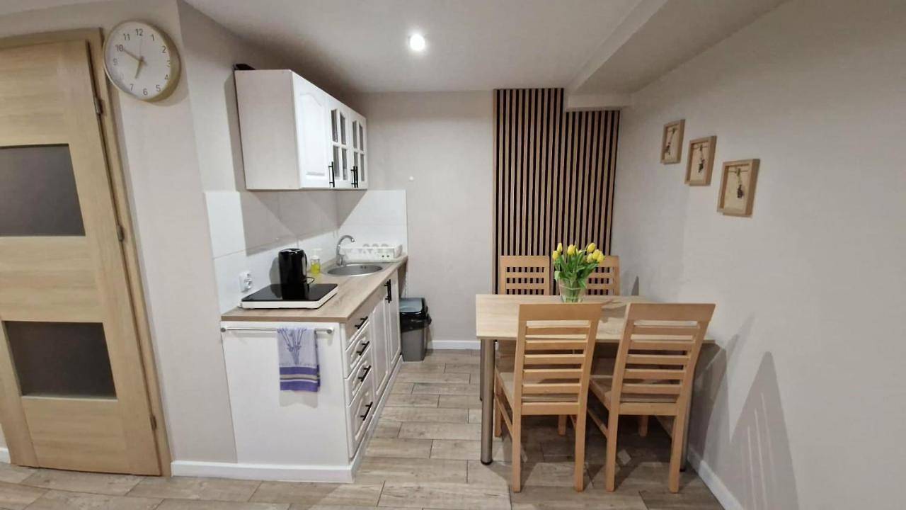 Cały apartament, Two-Bedroom Apartment in Wadowice, Małopolska