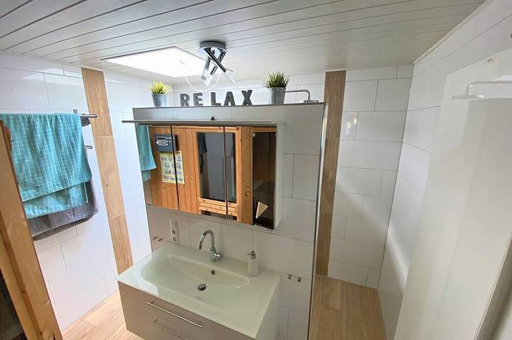Appartement entier, Appartement exclusif avec grande terrasse près de la plage avec sauna in Langeoog