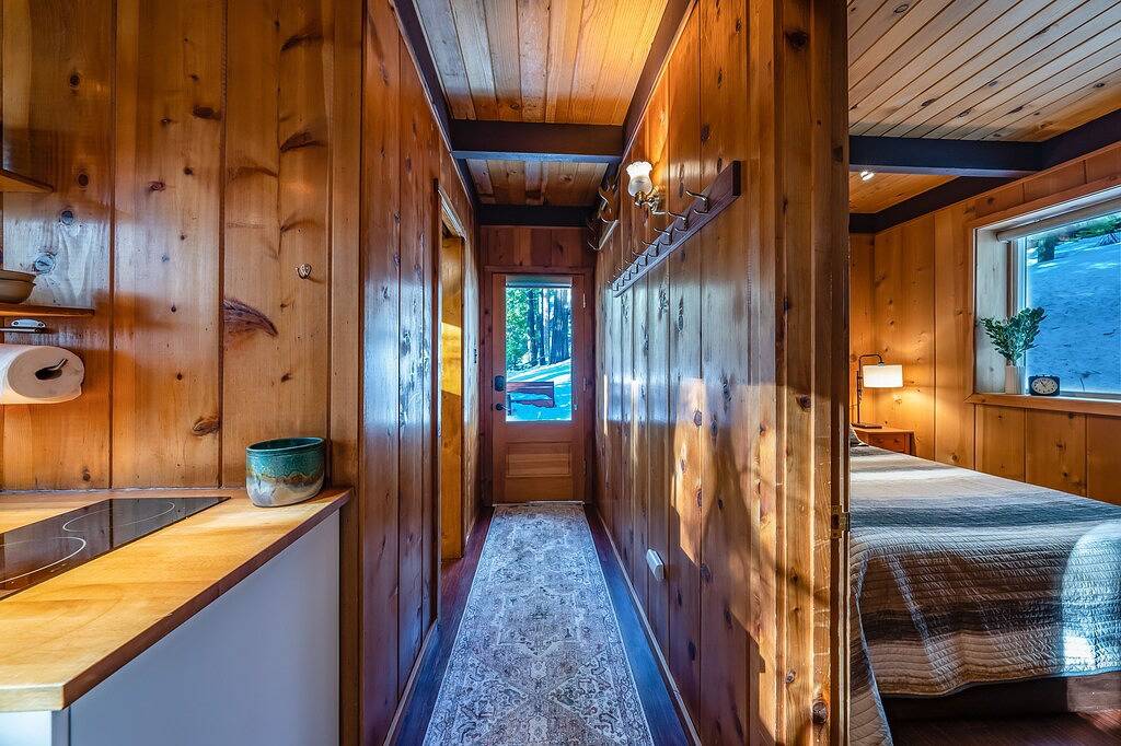 A-Frame Escape ~Unique stay w/ comfort & style in Shaver Lake, Kings Canyon Nationalpark