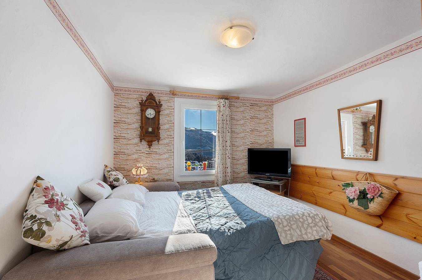 Casa Zarina, curato bilocale a Cavalese in Cavalese, Dolomiti di Fiemme