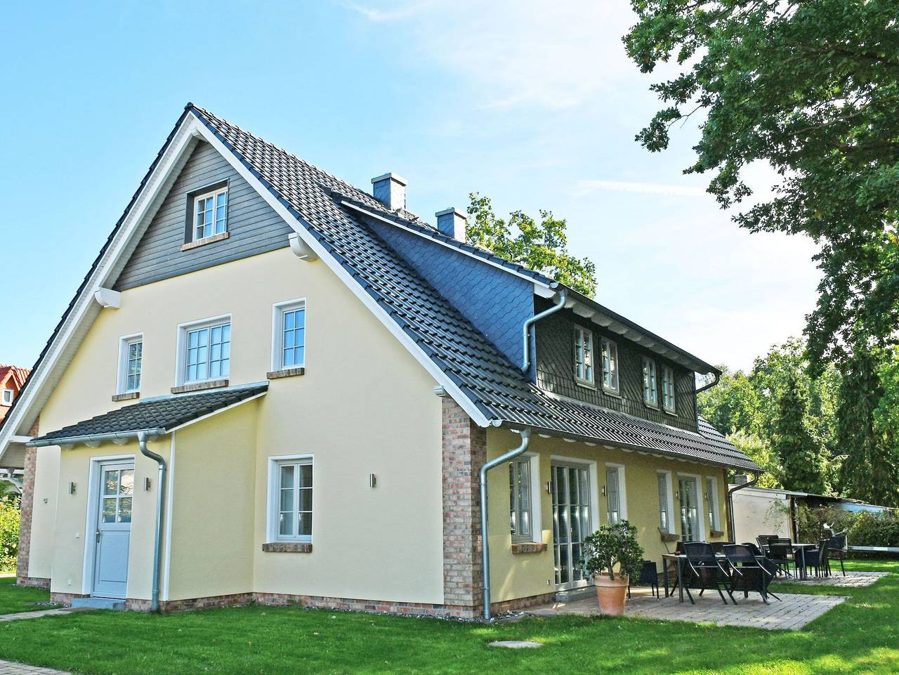 Ganze Ferienwohnung, Großes Baaber Ferienhaus mit Sauna und Kamin (R) - großes Baaber Ferienhaus mit Sauna und Terrasse in Baabe, Rügen