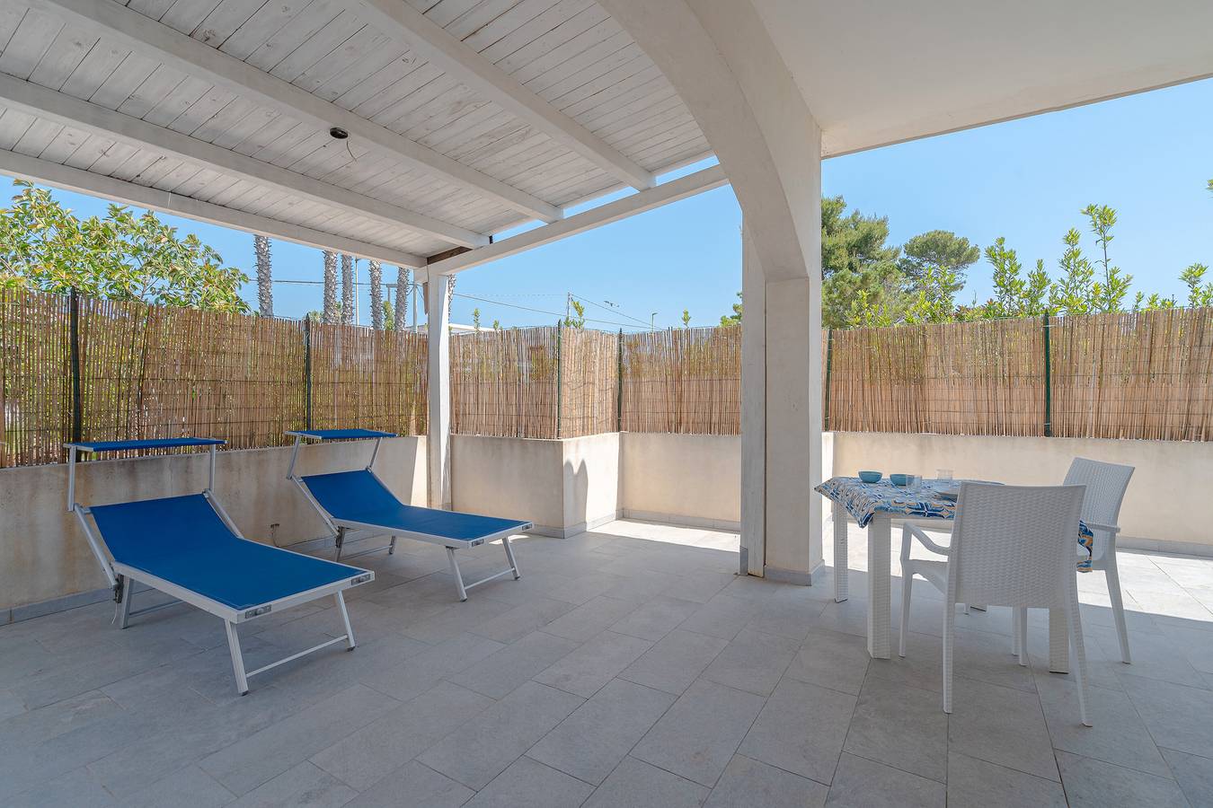 Habitación 'Faraglione 3' con terraza privada, Wi-Fi y aire acondicionado in Spiaggia di Eloro, Lido di Noto
