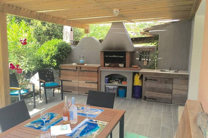 100 Meter Vom Strand Von Santa Giulia, Klimatisierte Villa Für 2 Bis 6 Personen in Santa Giulia, Porto-Vecchio