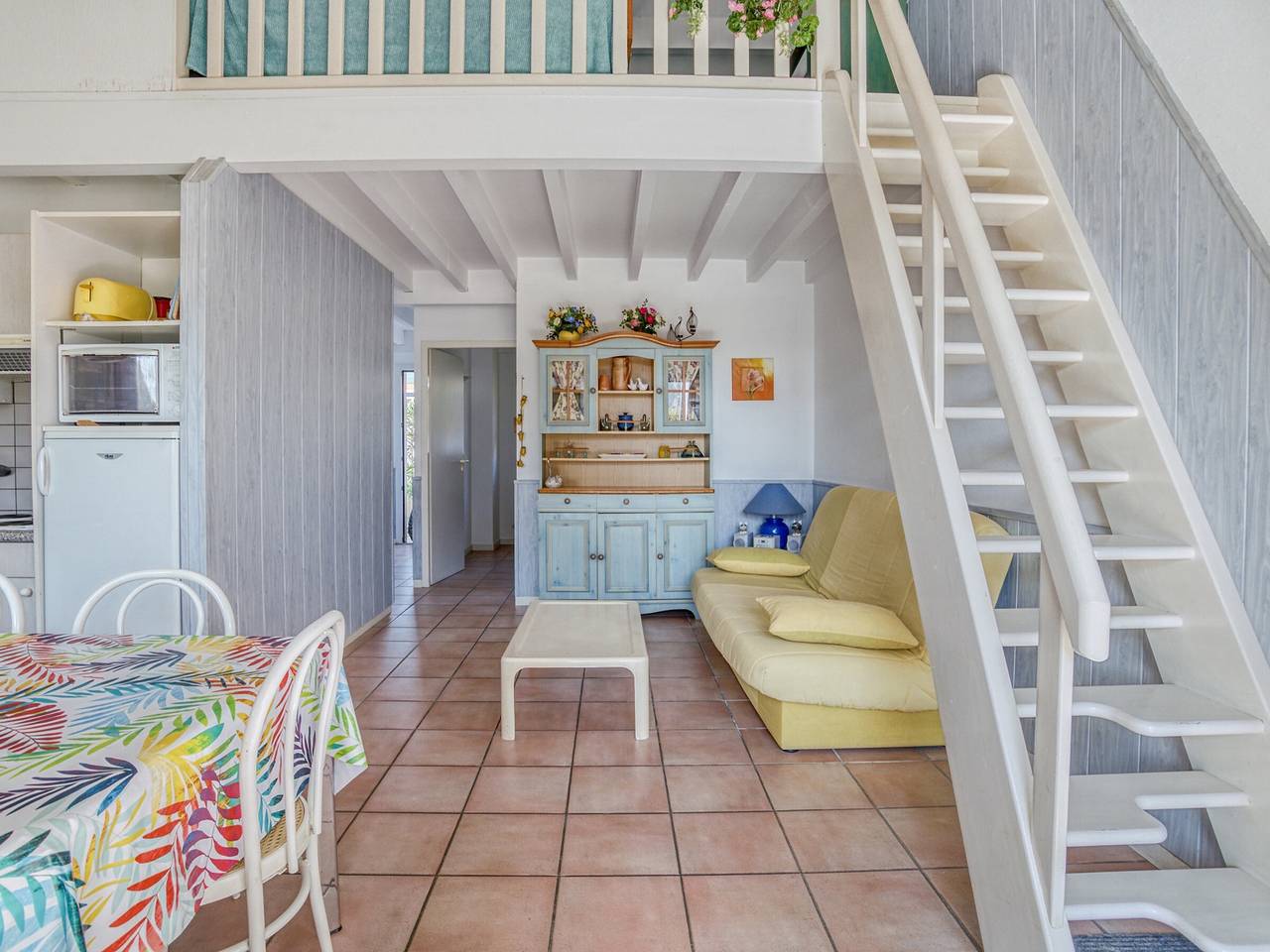 Townhouse Near Ocean, Sleeps 5, Pet Friendly in Biscarrosse Plage, Biscarrosse