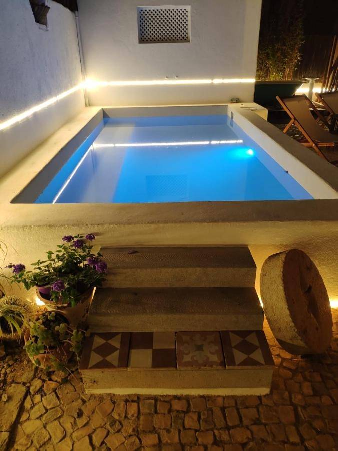 Villa pour 10 personnes, avec vue ainsi que piscine et jardin à Faro - 2