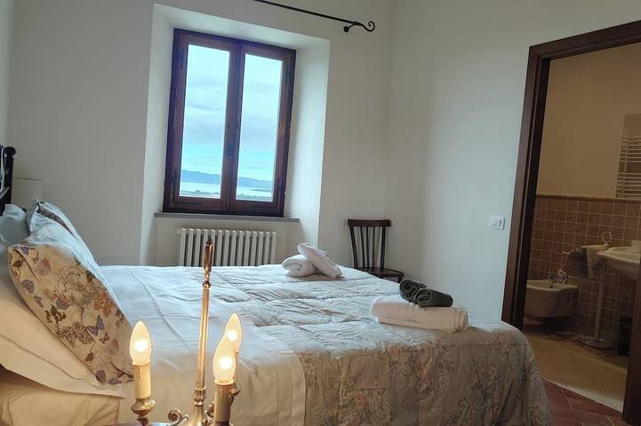 La casa in piazza in Panicale, Lago Trasimeno